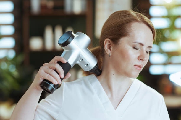 Breaking the deadlock: How office workers use fascia guns to end technology neck and mouse hand