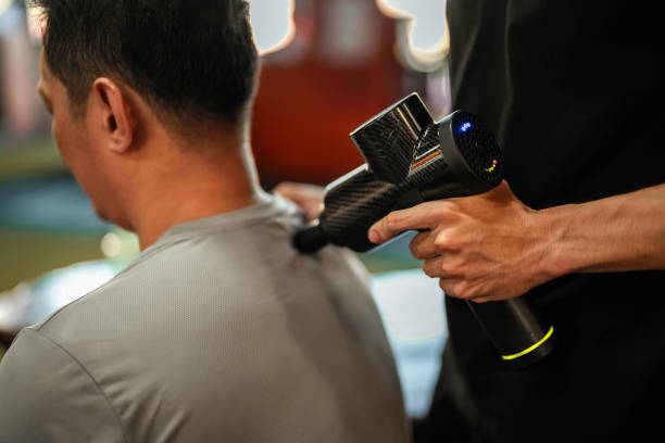 A runner’s secret weapon: Using a fascia gun to repair IT band and plantar fasciitis
